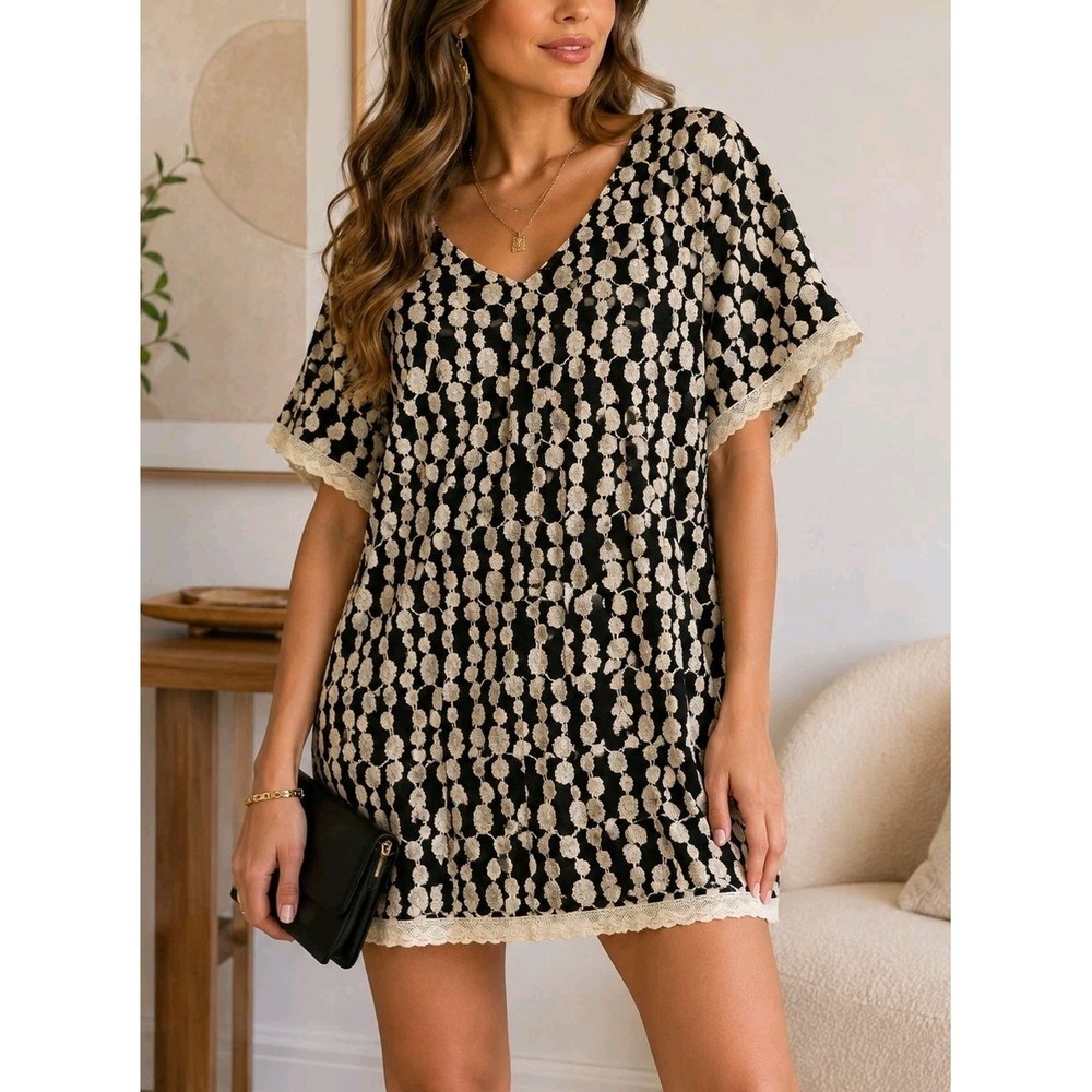 ENVY Boho Mini Dress S Black Cream Lace Crochet Tunic Lined Short Sleeve